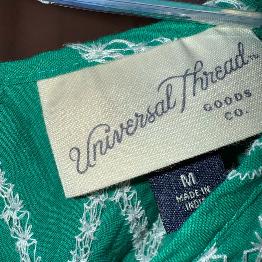 Universal Thread Medium - image 3
